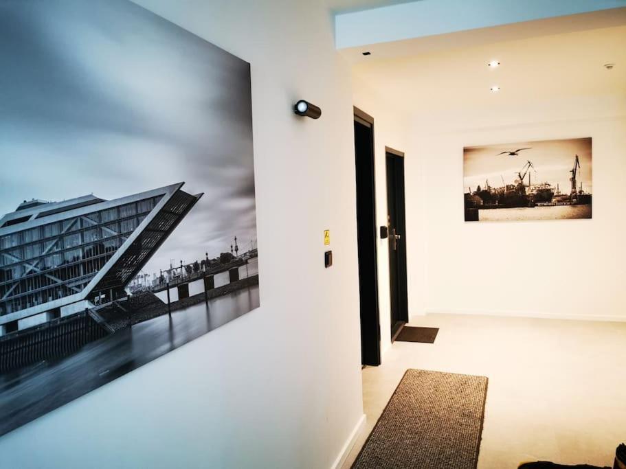 Hh 03 By Rockchair - Superhost Status - Modernes Apartment Mit Sonnigem Balkon & Premium Boxspringbetten In Winterhude - Hamburg Top Geheimtipp Exterior photo