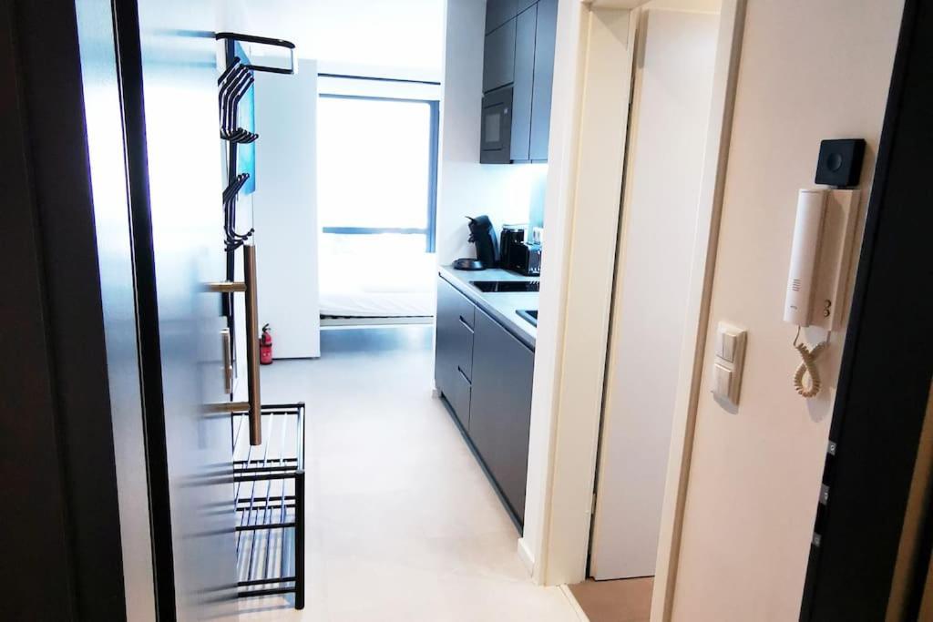 Hh 03 By Rockchair - Superhost Status - Modernes Apartment Mit Sonnigem Balkon & Premium Boxspringbetten In Winterhude - Hamburg Top Geheimtipp Exterior photo